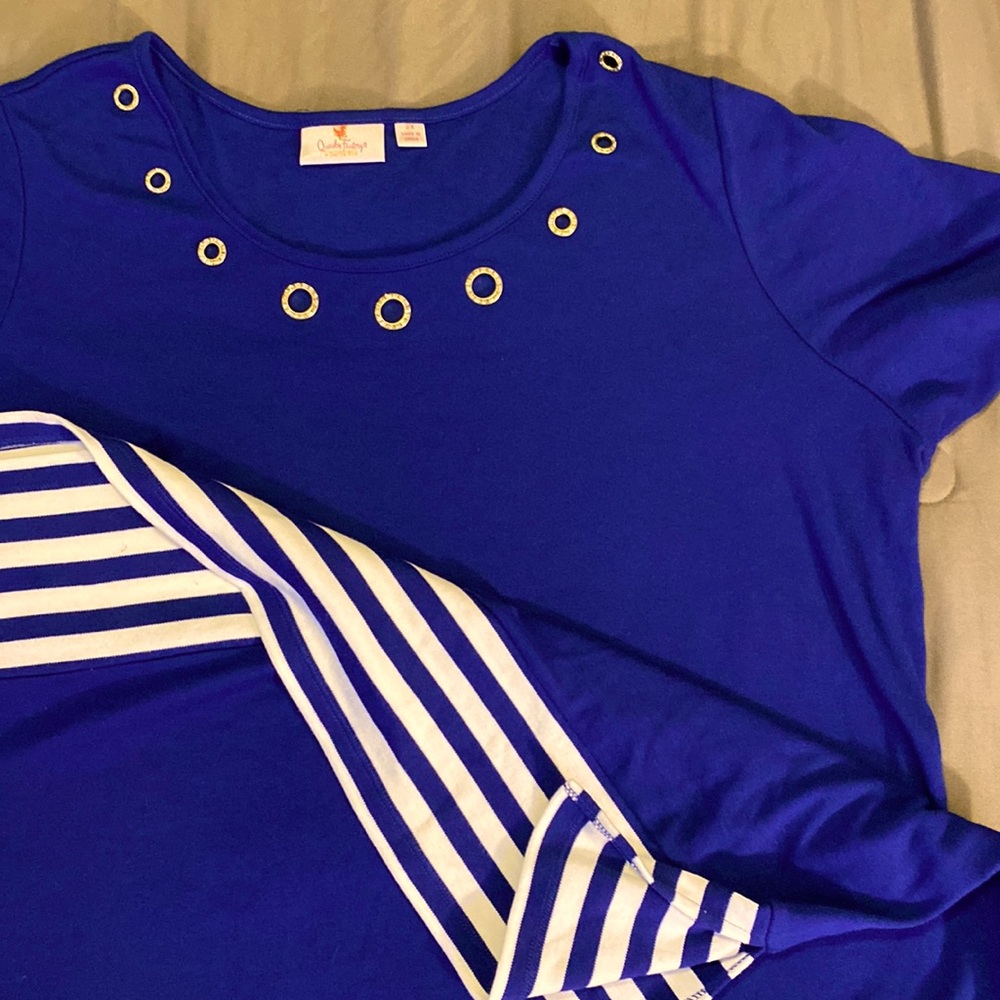 Blue and white top or dress
